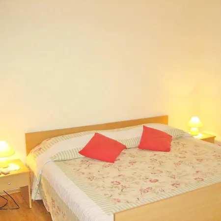 Apartment Stella *